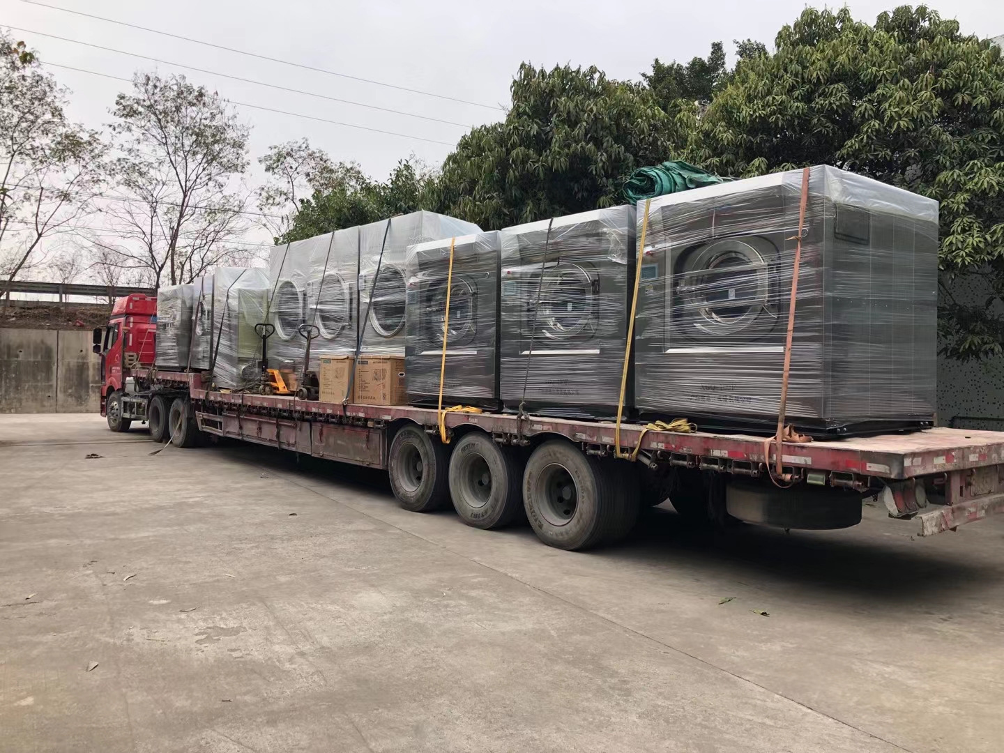 廣東省工業(yè)用工業(yè)用洗衣機，環(huán)保工業(yè)用洗衣機定制方案